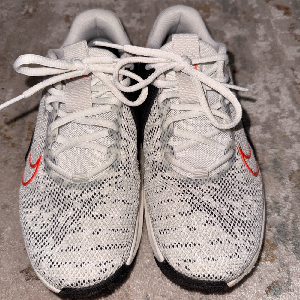 Women’s Metcons